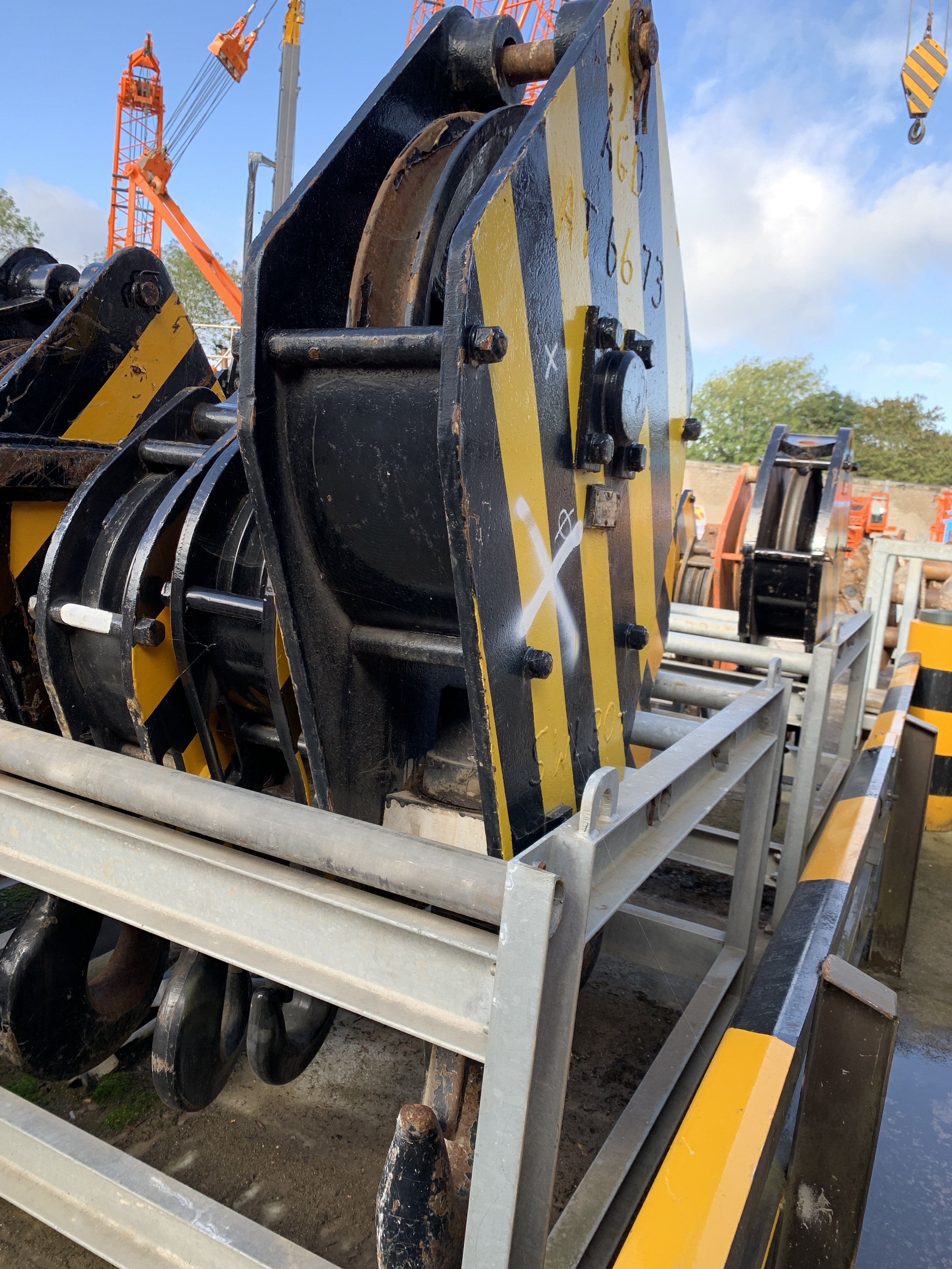 Used 30 tons single sheave hook block for sale