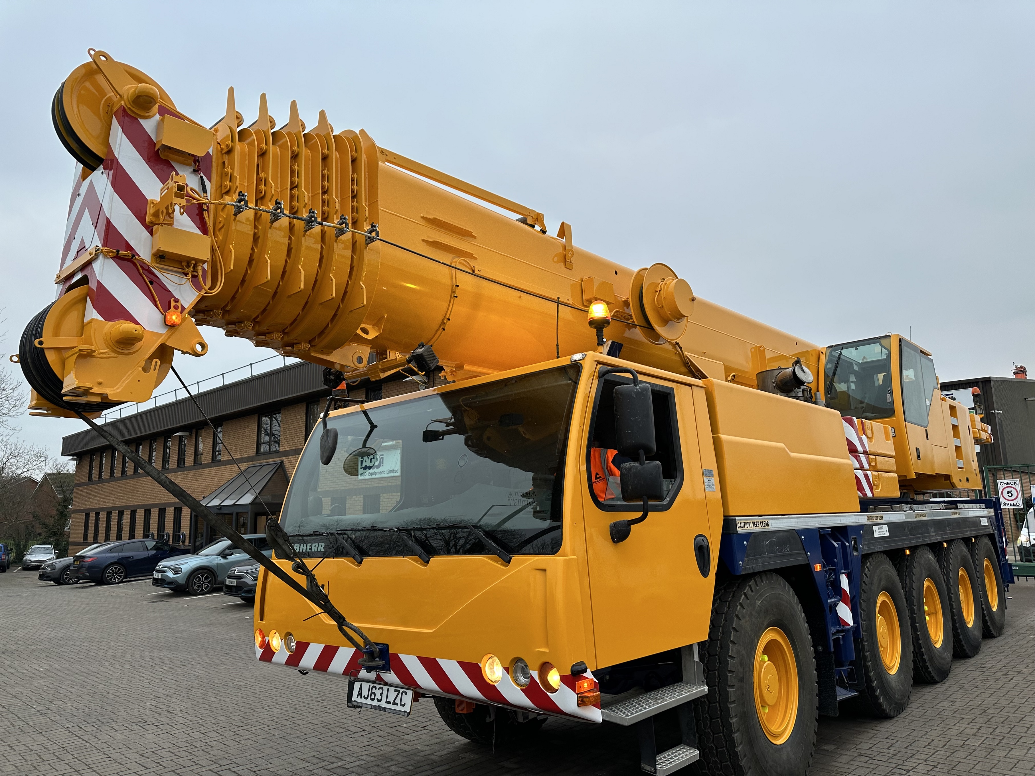 Liebherr LTM1100  all terrain crane repainted for Ainscough