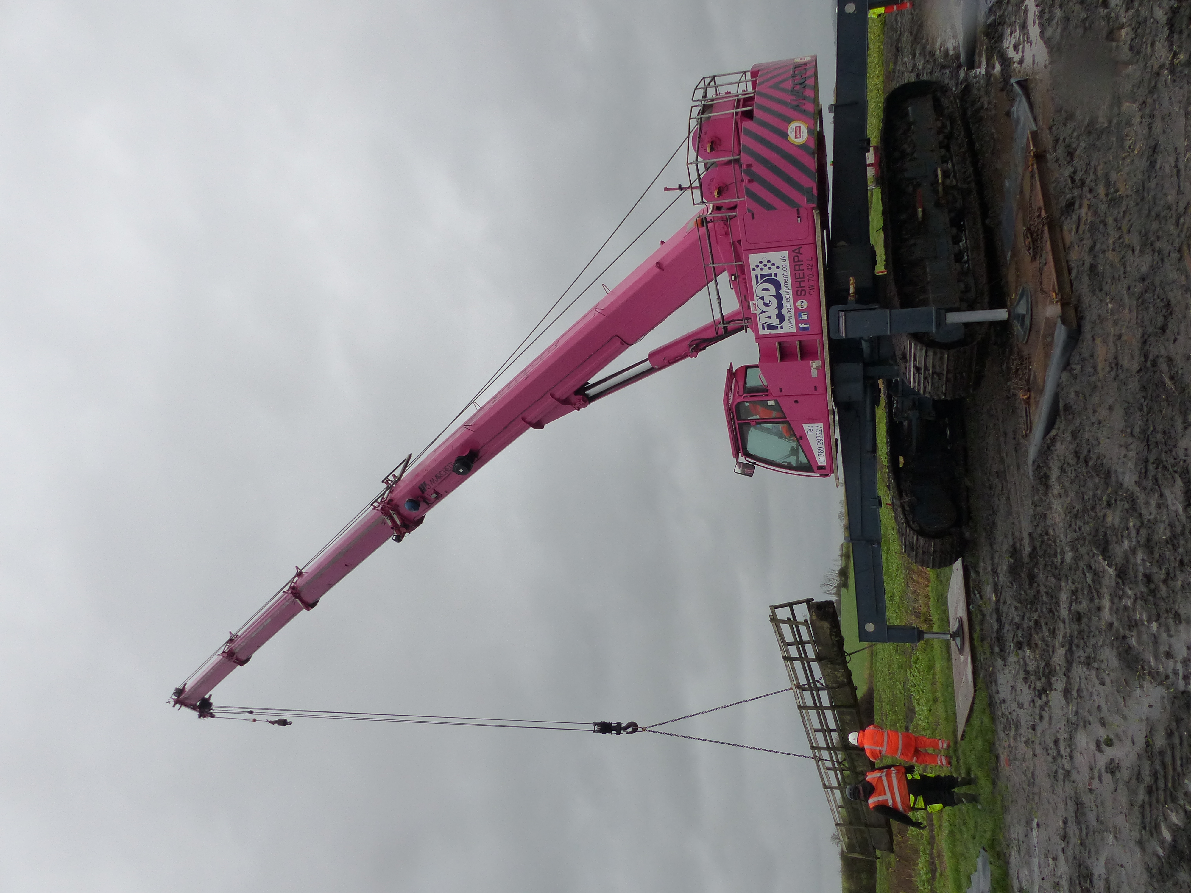 Pink crawler crane donates again!