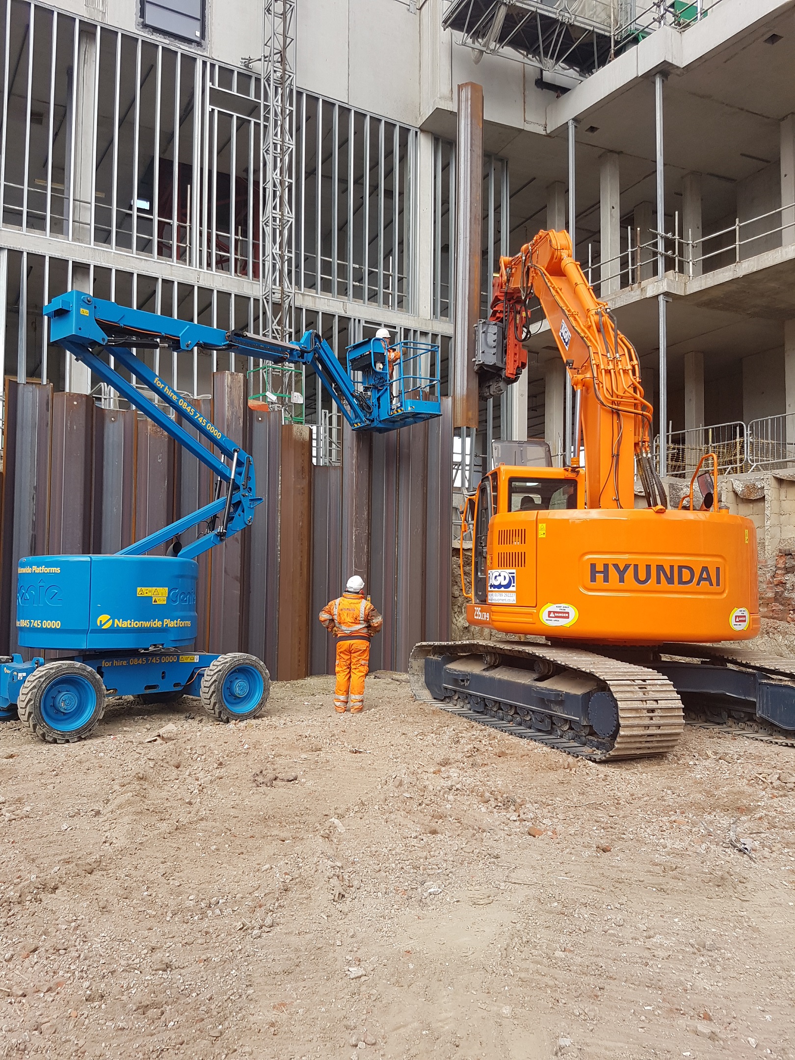pile driving rig hire movax hire piling equipment hire impact excavator mounted sheet pile driver