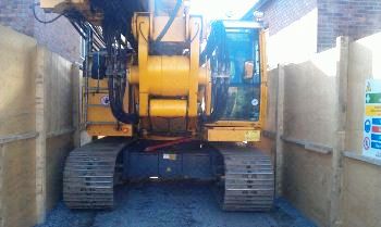 RTG RG16T telescopic leader rig installs sheet piles in Warrington, Cheshire