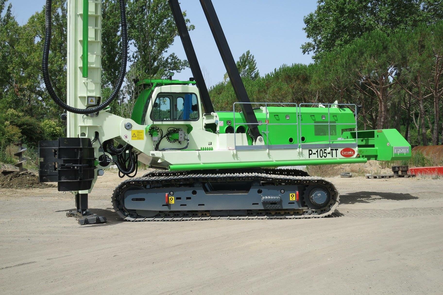 Brand new Llamada P105TT en route to GM Piling