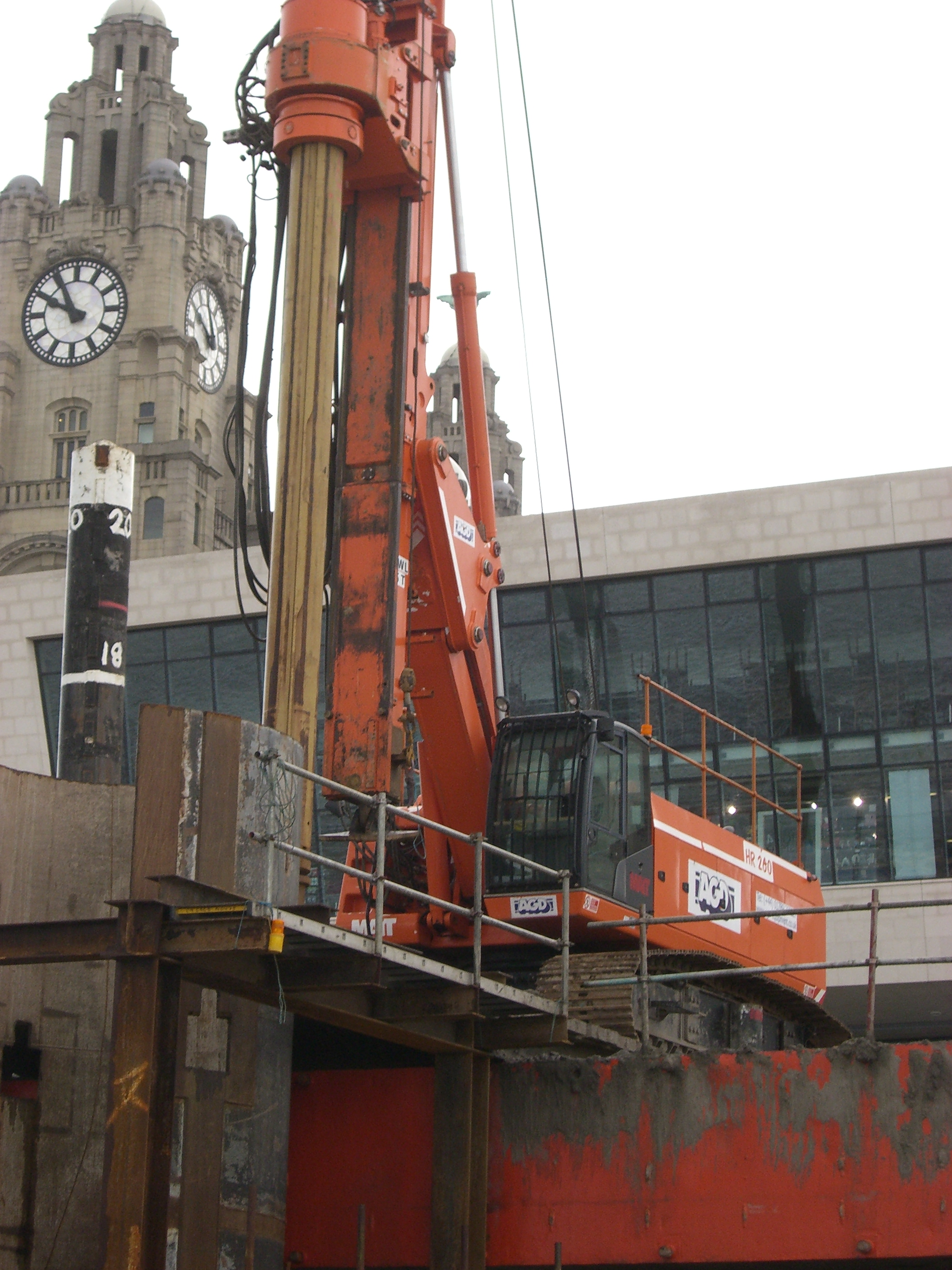 Rotary piling rig hire