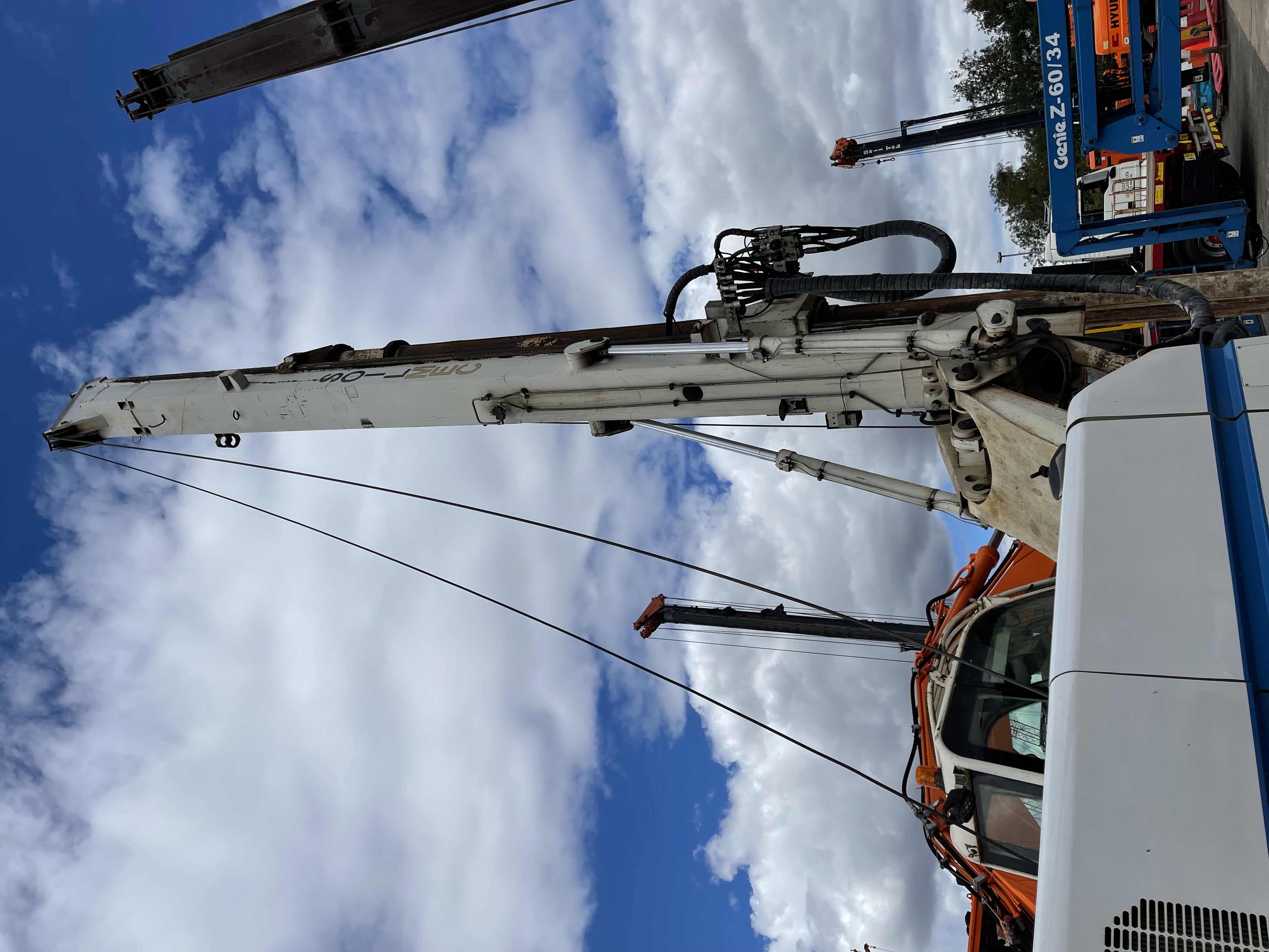 Used Soilmec R210 bored piling rig for sale with CFA kit